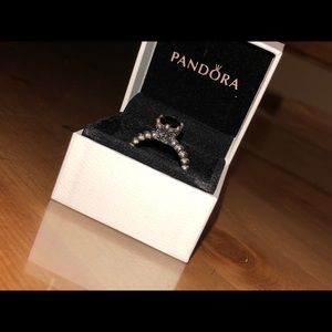 PANDORA Secret Winds Black spinel ring *RETIRED*